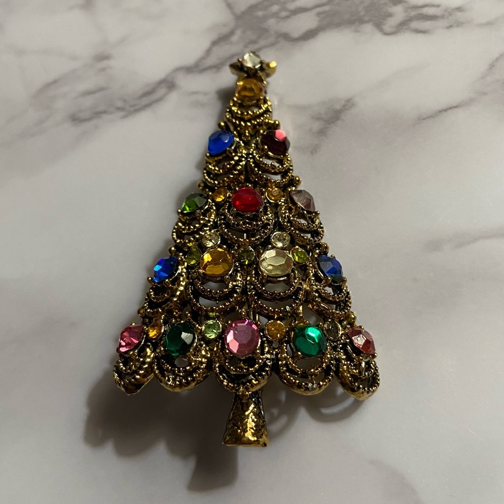 Vintage Hollycraft Christmas Tree Brooch - Picture 9 of 9